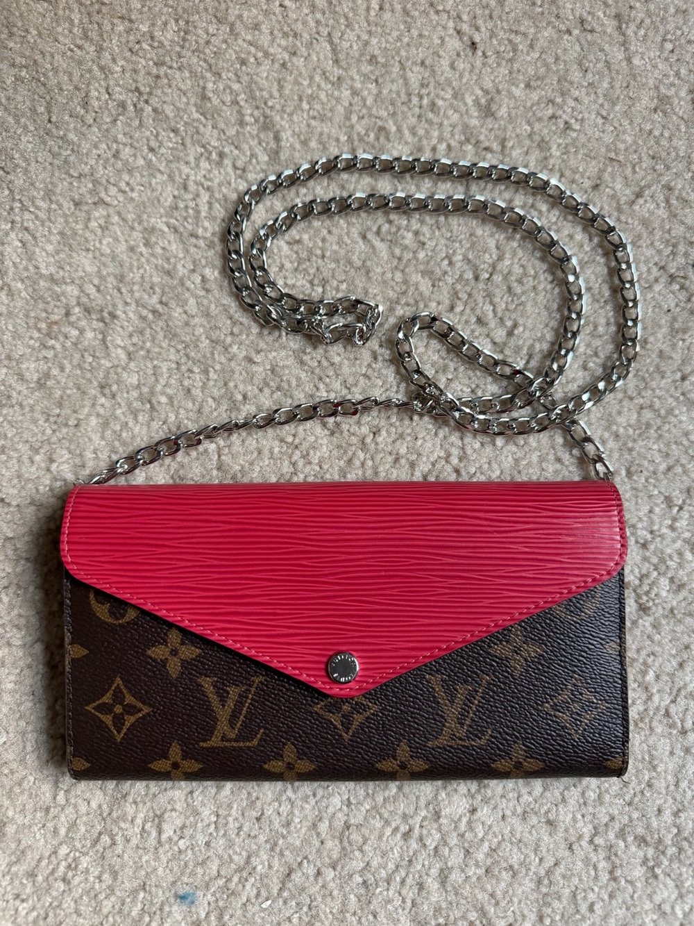 Gorgeous Louis Vuitton Monogram Canvas & Red Epi Leather Continental Long Wallet